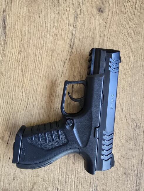 Sprzedam wiatrówkę Umarex XBG