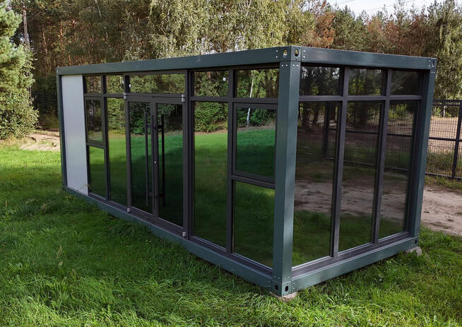 Kontener biuro socjalny z przeszkleniem