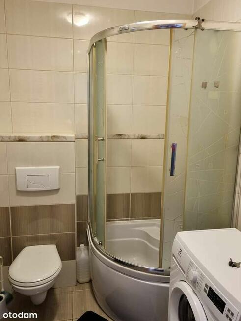 Rozkładowe dwupokojowe mieszanie z garażem Krzyki