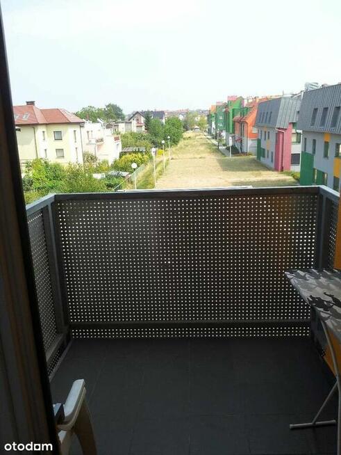 Rozkładowe dwupokojowe mieszanie z garażem Krzyki