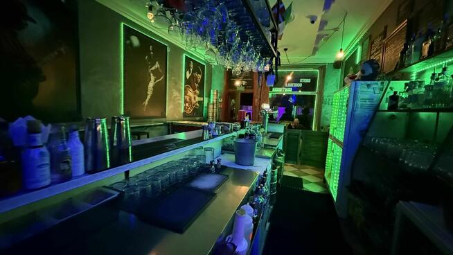 Barman/Barmanka