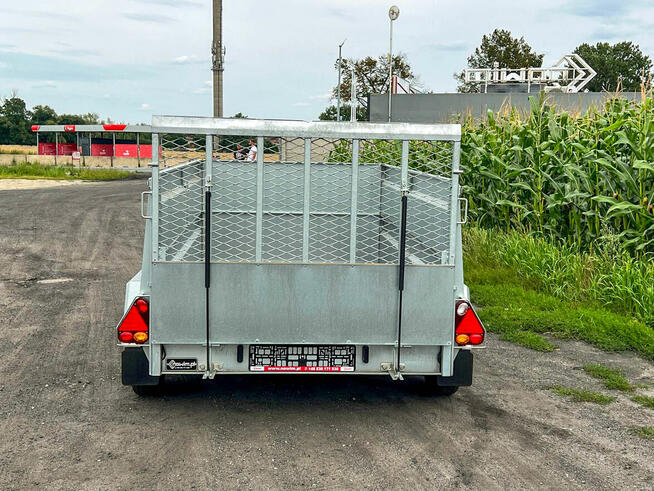 Przyczepa ciężarowa z trapem na budowę do quada traktorka