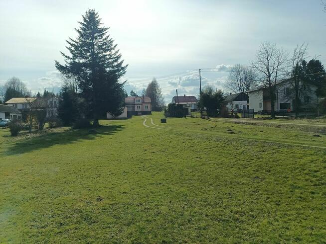 Dom murowany z dużą działką / siedlisko, Pisarowce gm. Sanok