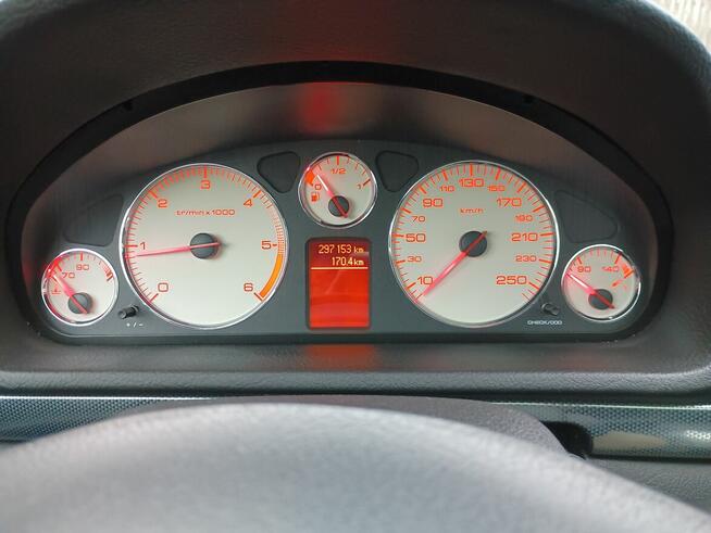 BARDZO zadbany i całkowicie sprawny Peugeot 407 SW !!!!