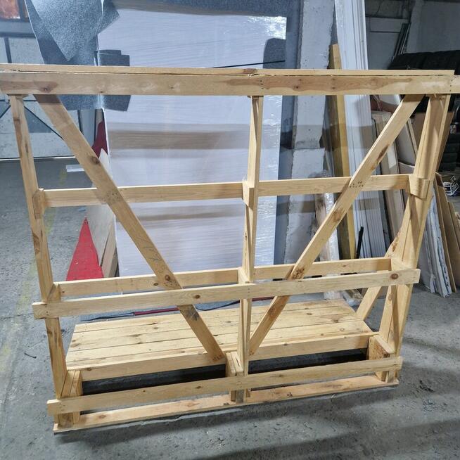 sprzedam palety okienne Szer. 200, głęb. 80, wys180cm