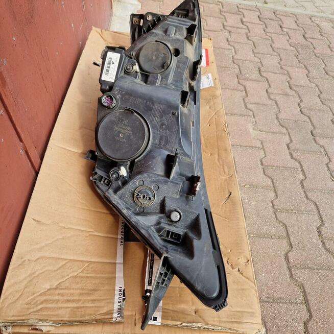 OE prawa lampa przednia Iveco Daily 14-19 Europa