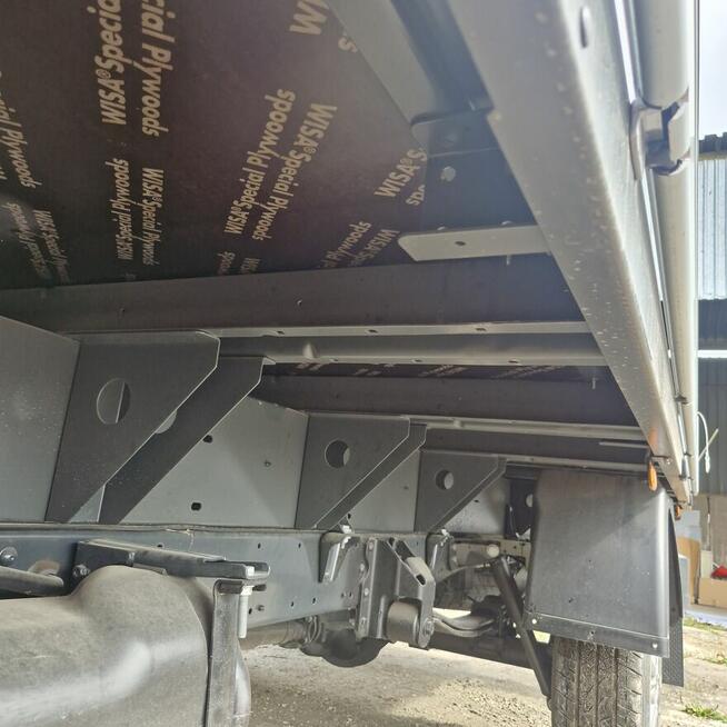 nowa skrzynia ładunkowa, paka do IVECO renomowanej firmy SCA