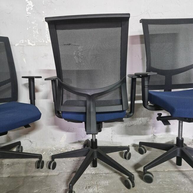 PROFESIONALNE Krzesła obrotowe w b.d. stanie tech. Eva II NA