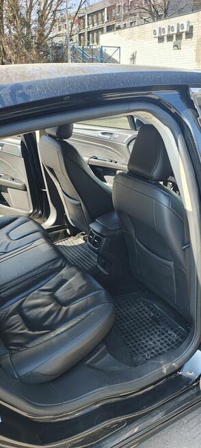 Sprzedam Forda Mondeo MK5 2.0 TDCi 2017r.