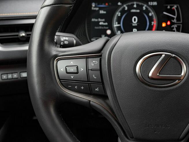 Lexus UX ZS655SP#200 Business 2WD Podgrz.f I kier K.cof Salon PL VAT 23%