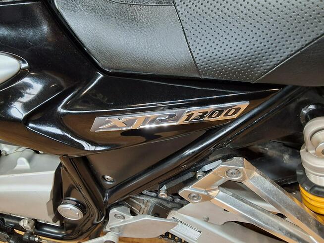 Yamaha XJR Piękny naked masywny z dużym silnikiem 1300 wydech Yoshimura