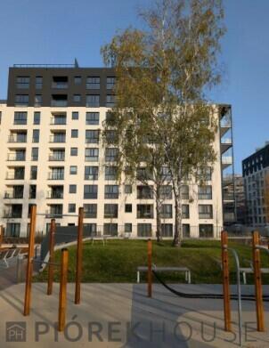 4-pokojowe mieszkanie na Woli