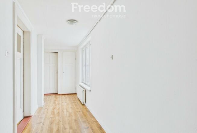 Prestiż bez hałasu. 60m², balkon, CO miejskie.