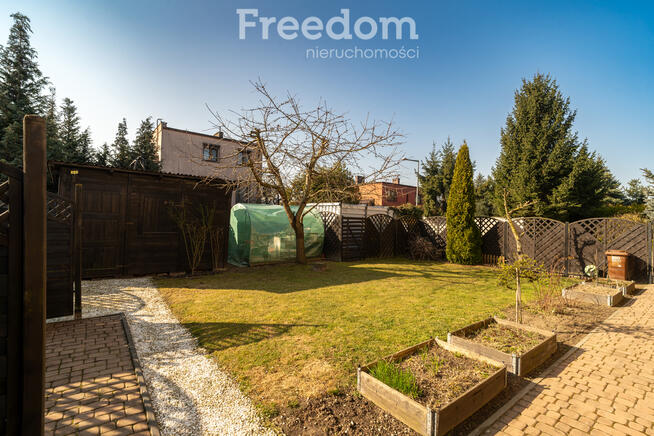 Komfortowy dom z ogrodem, kominkiem i fotowoltaiką