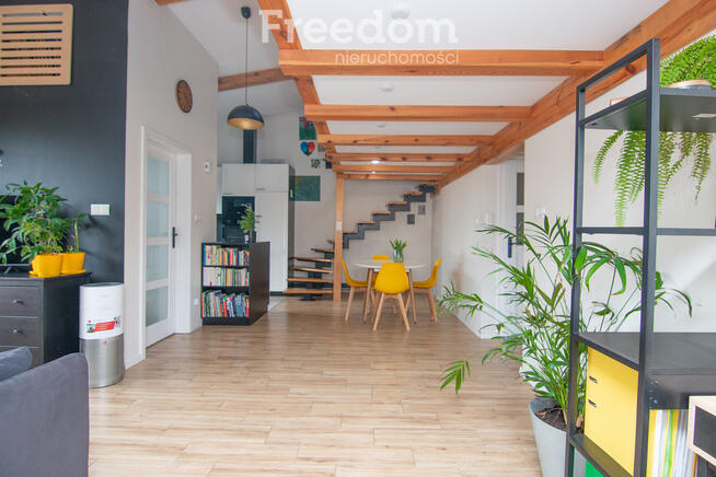 Komfortowe mieszkanie w zabudowie szeregowej,Cyców