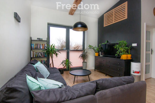 Komfortowe mieszkanie w zabudowie szeregowej,Cyców