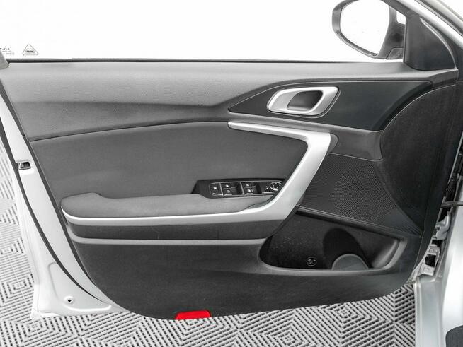 Kia Cee'd GD7F752#1.5 T-GDI M 2 stref klima K.cof salon PL VAT23%