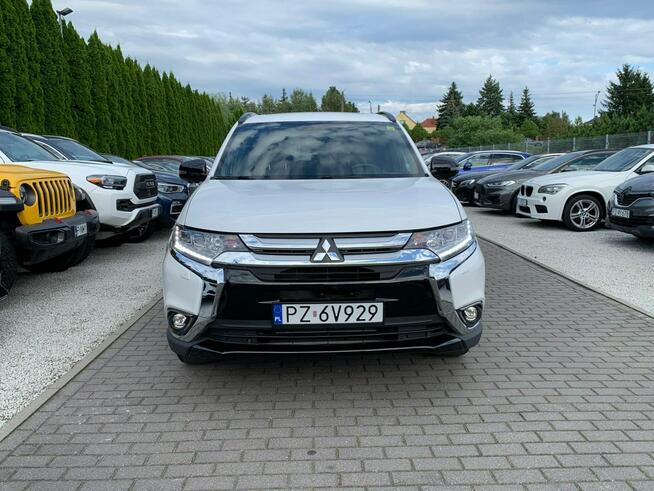 Mitsubishi Outlander 7 osobowy KeyLess Szyberdach Kamery 360