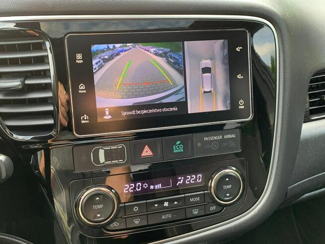 Mitsubishi Outlander 7 osobowy KeyLess Szyberdach Kamery 360