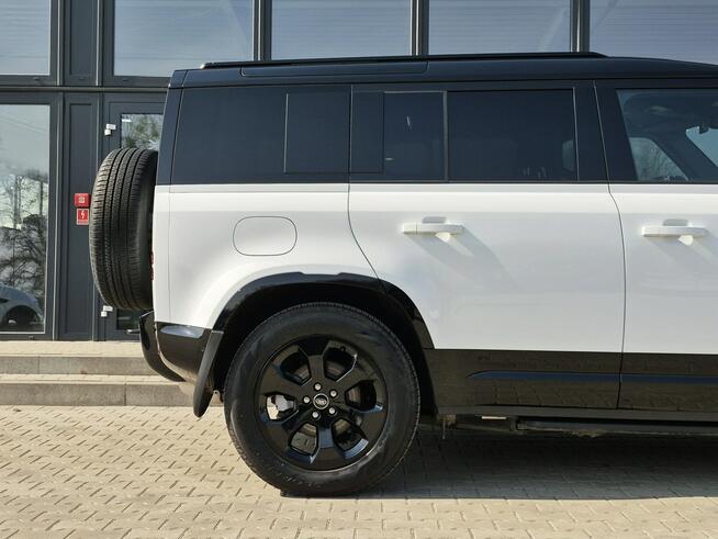 Land Rover Defender MY25 3.0D I6 200 KM AWD X-Dynamic SE 110 FujiWhite