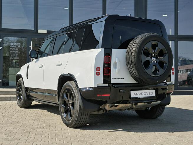 Land Rover Defender MY25 3.0D I6 200 KM AWD X-Dynamic SE 110 FujiWhite