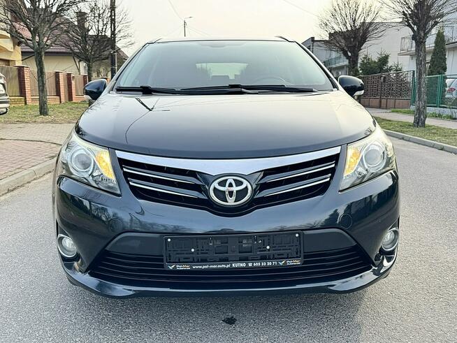 Toyota Avensis LIFT Skóry Navi Gwarancja