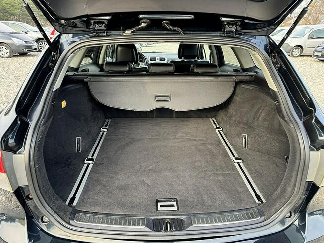 Toyota Avensis LIFT Skóry Navi Gwarancja
