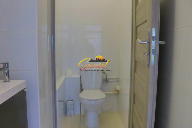 Atrakcyjny lokal Usługowy o pow. 22 m², Parking, Dowolna Działalność