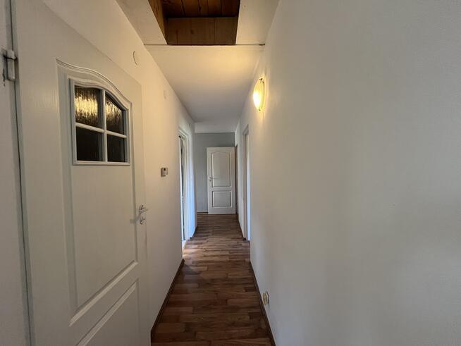 Dom 78 m2 na działce 1600 m2 w Kosowie gm. Kowala.