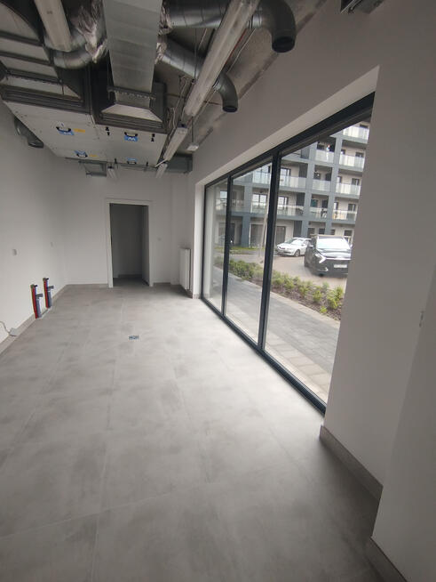 Piękny narożny lokal na każdy rodzaj działalności