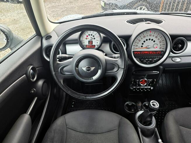 Mini Cooper 1.6 75 KM Benzyna. Klima. Unikatowy Kolor. Bezwypadkowy. GWARANCJA