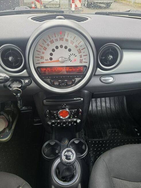 Mini Cooper 1.6 75 KM Benzyna. Klima. Unikatowy Kolor. Bezwypadkowy. GWARANCJA