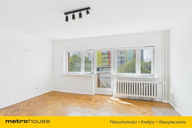 2 pokoje z balkonem w centrum miasta.