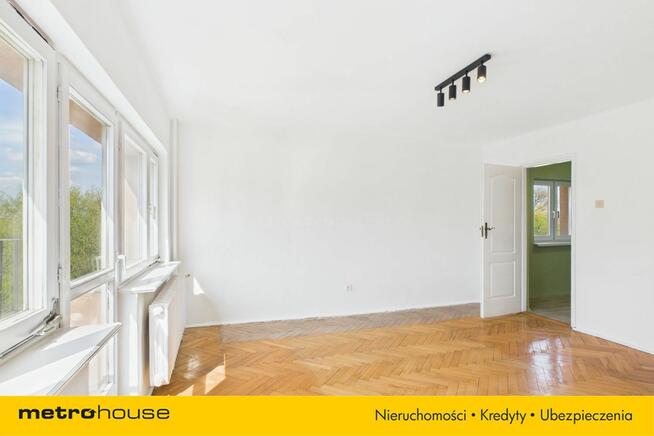 2 pokoje z balkonem w centrum miasta.