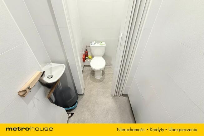 Przestronny lokal z witrynami, 5 min Metro Kabaty