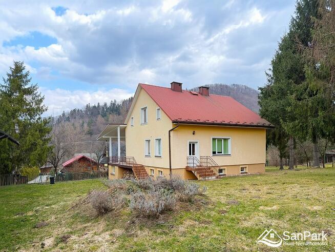 Dom Bukowiec gm. Solina