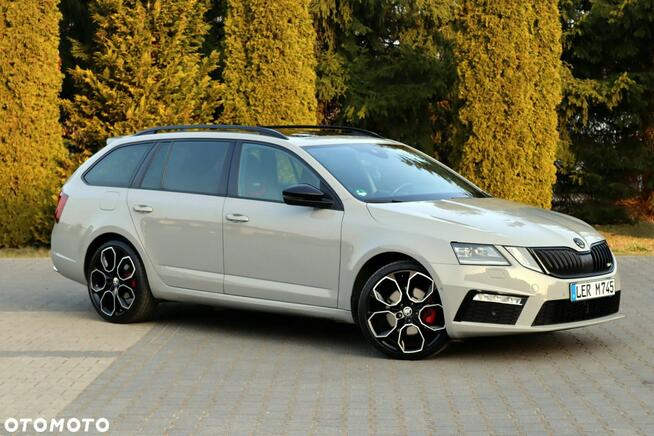 Škoda Octavia 2.0 TDI* VRS *DSG Automat* EU6*Panorama