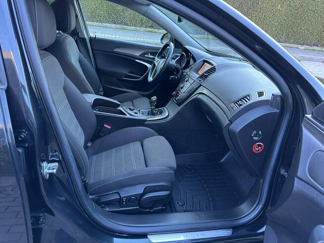 Opel Insignia Podgrzewana kierownica i fotele,nawigacja, parktronik,hak ,drugie koła