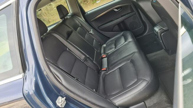 Volvo V70 2.0 D4 181KM # Momentum # Navi # Digital # Skóra # Webasto # IGIEŁKA