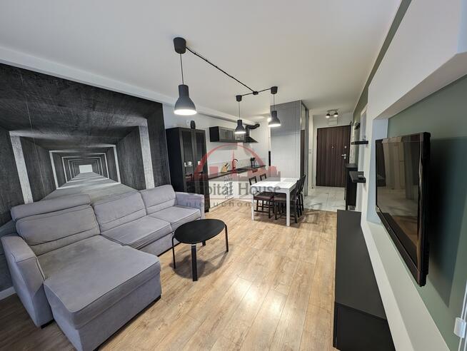 Super dwupokojowe garaż i komórka, czynsz w cenie