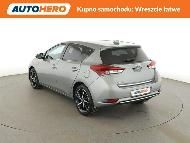 Toyota Auris navi kamera grzane fotele tempomat