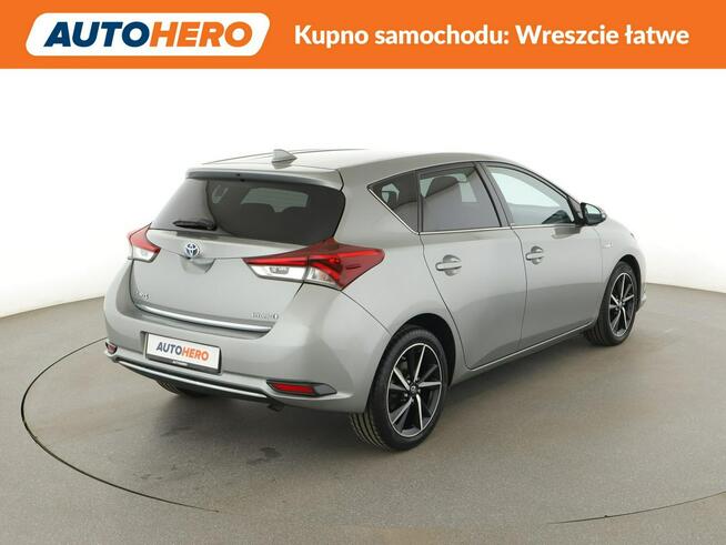 Toyota Auris navi kamera grzane fotele tempomat
