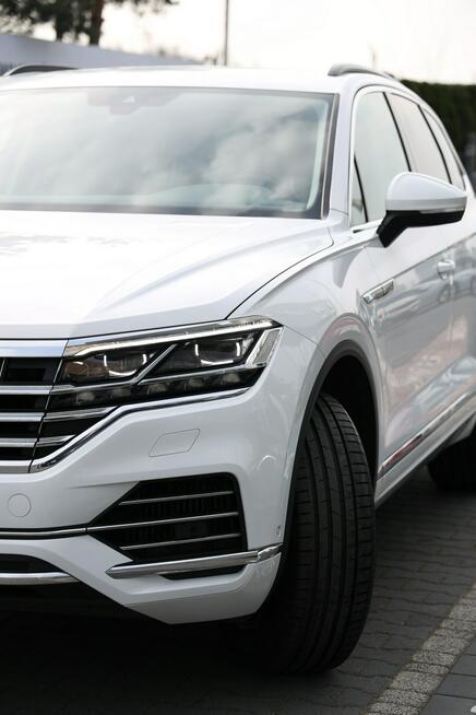 Volkswagen Touareg 3.0 V6 TFSI 340 km 4Mot. Elegance, serwisowany, hak fabryczny fv23%