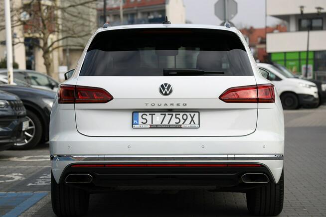 Volkswagen Touareg 3.0 V6 TFSI 340 km 4Mot. Elegance, serwisowany, hak fabryczny fv23%