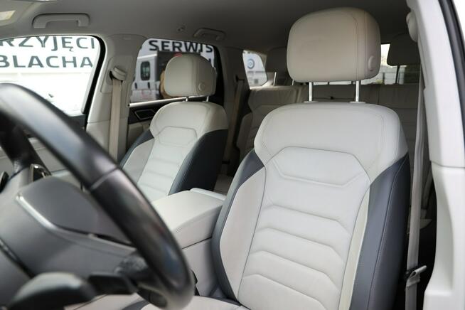Volkswagen Touareg 3.0 V6 TFSI 340 km 4Mot. Elegance, serwisowany, hak fabryczny fv23%