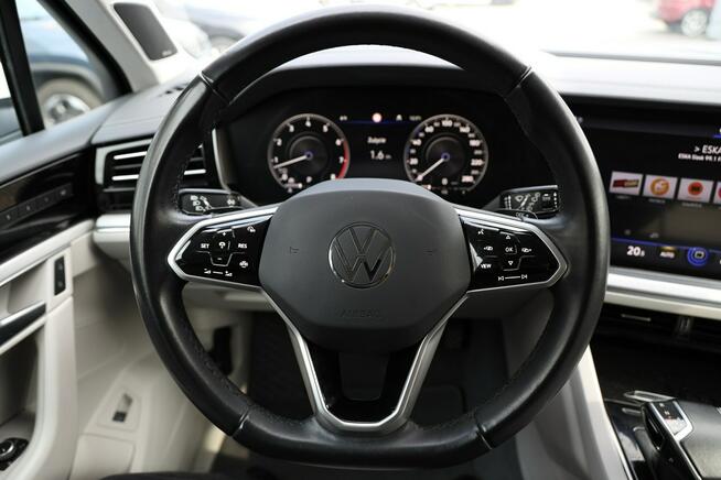 Volkswagen Touareg 3.0 V6 TFSI 340 km 4Mot. Elegance, serwisowany, hak fabryczny fv23%