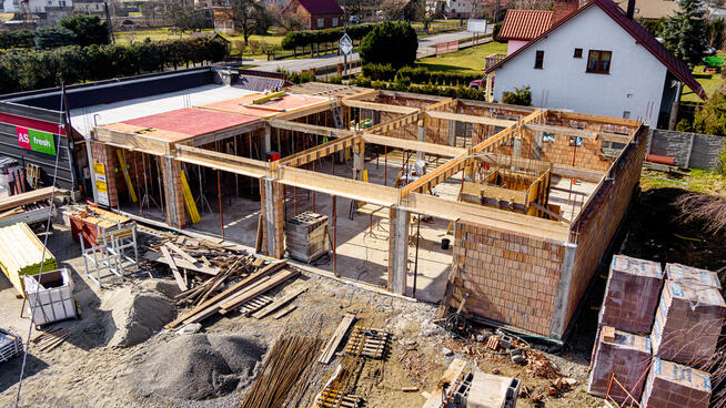 Pawilon handlowy - lokale do wynajęcia