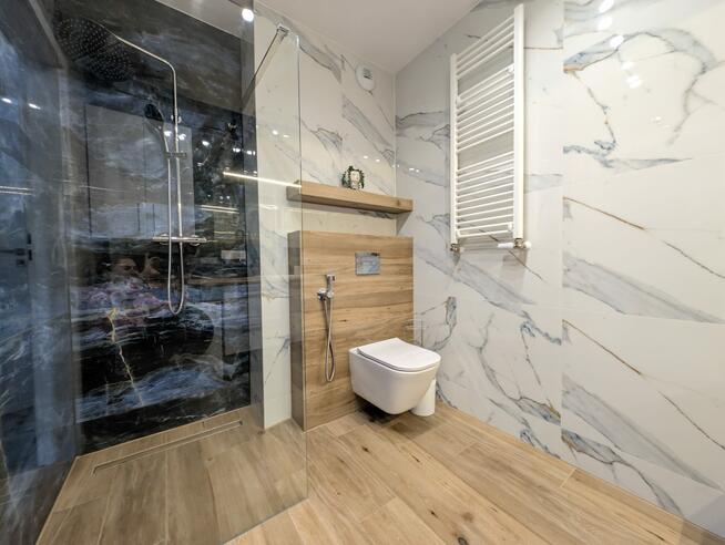 APARTAMENT |3 POKOJE | 64,17 m² | WYSOKI STANDARD | 2 BALKONY | NOWY STOK