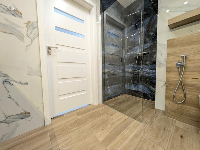 APARTAMENT |3 POKOJE | 64,17 m² | WYSOKI STANDARD | 2 BALKONY | NOWY STOK