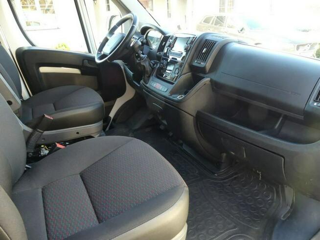 Peugeot Boxer 2,2 hdi 165KM Klimatronik , nawigacja , kamera , asystent pasa ruchu